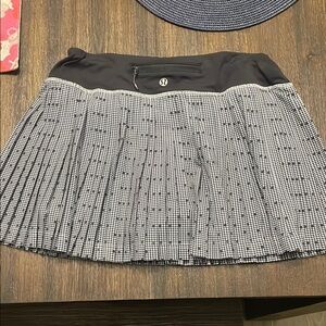 Lululemon Athletica Gray Skater Mini Skirt Pleated Casual